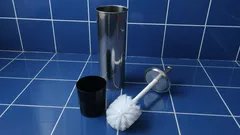 Kuinka puhdistaa wc-harja oikein: 3 tapaa ilman kemikaaleja