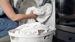 Miksi pyyhkeet kovettuvat pesun jälkeen – syy on yhdessä virheessä